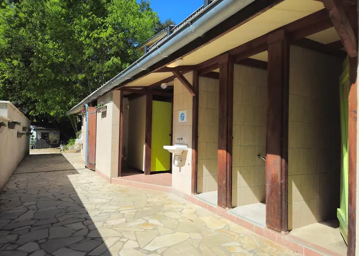 Camp Des Gorges - Camping Nature
